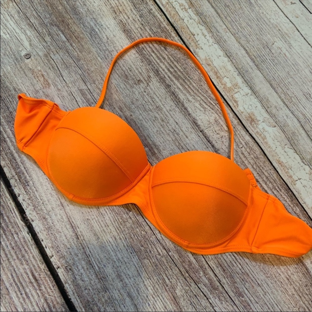 Cupshe swimsuit - Picture 4 of 6